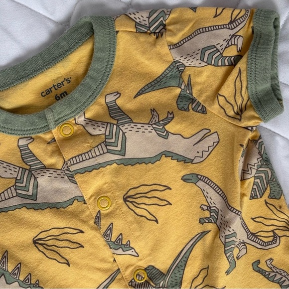 ⭒ 6M Carter's Romper Dinosaur Print Yellow Green Cotton Spring Summer Playful ⭒ - Picture 3 of 8